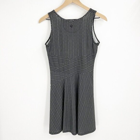 prAna Amelie Dress Printed Gray Charcoal Parade XS Outdoor Hiking Athleisure - Picture 7 of 8